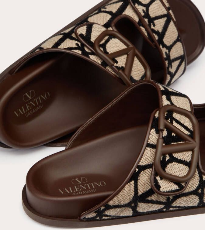 Valentino Garavani VLogo Toile Iconographe double-strap sandals Brown