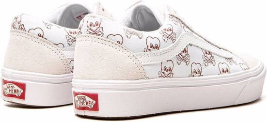 Vans ComfyCush Old Skool "Cold Hearted" sneakers White