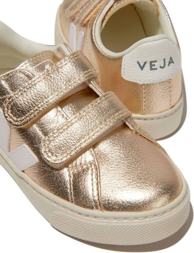 VEJA Kids Esplar metallic touch-strap trainers Gold