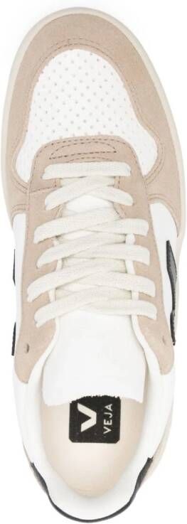 VEJA V-10 ChromeFree leather sneakers White