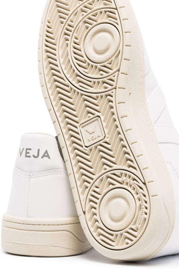 VEJA V-10 low top sneakers White