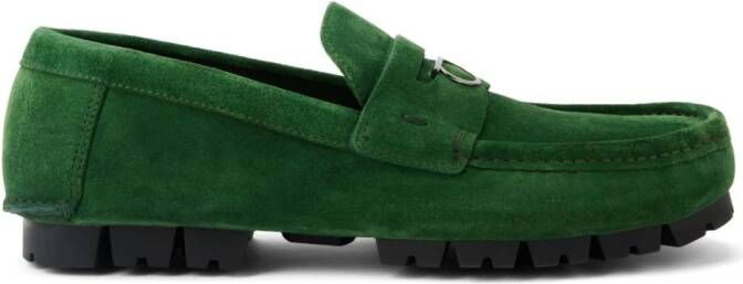 Ferragamo charm-detailing suede loafers Green