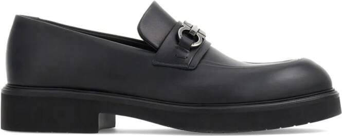 Ferragamo Gancini-charm leather mocassin loafers Black