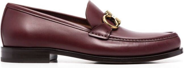 Ferragamo Gancini plaque loafers Purple