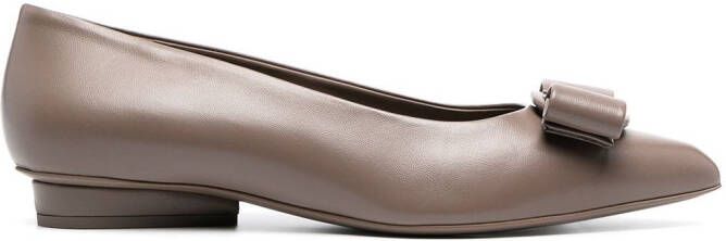 Ferragamo Viva pointed-toe flats Neutrals