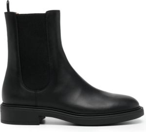 Gianvito Rossi ankle Chelsea boots Black