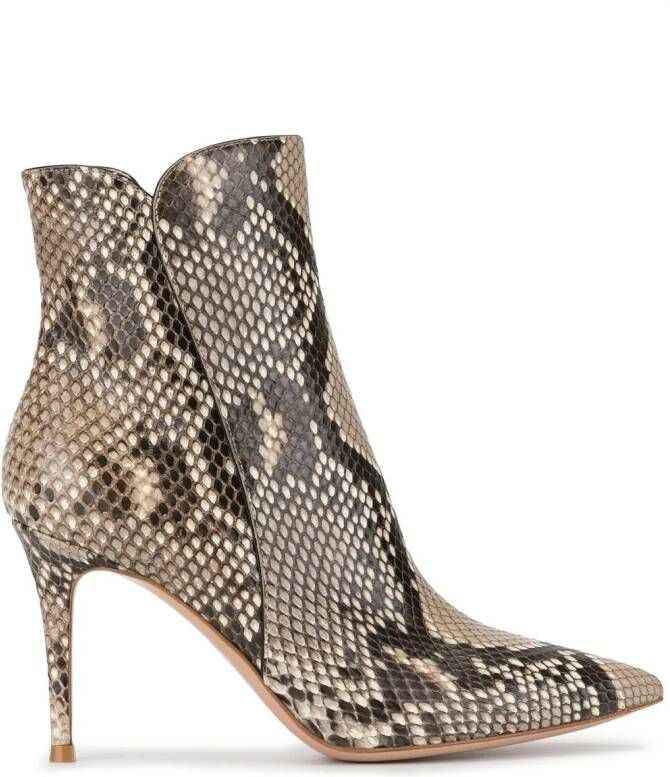 Gianvito Rossi heeled ankle boots Brown
