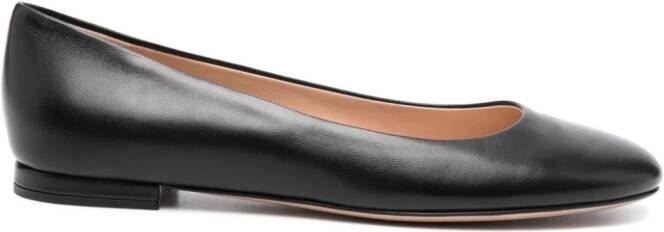 Gianvito Rossi leather ballerina shoes Black