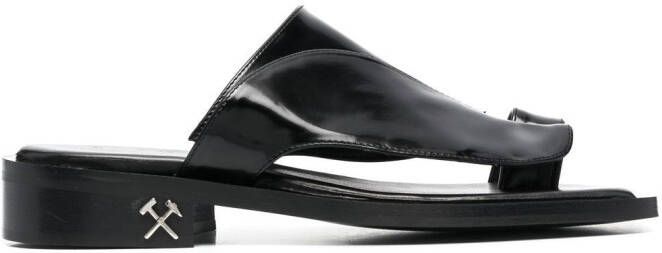 GmbH Kaan high-shine sandals Black