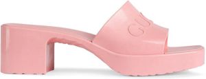 Gucci logo embossed sandals Pink