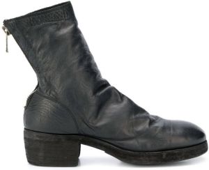 Guidi worn effect boots Black