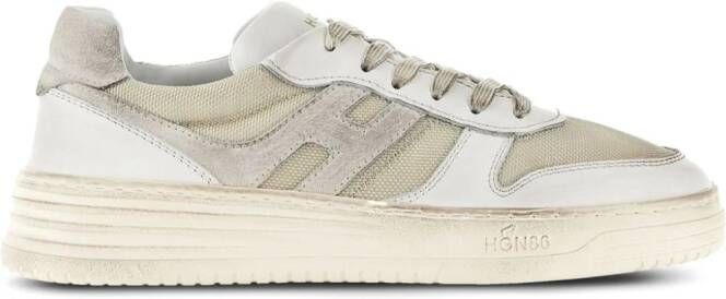 Hogan logo-patch lace-up sneakers Neutrals
