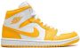 Jordan 1 Mid "White University Gold" sneakers Yellow - Thumbnail 1