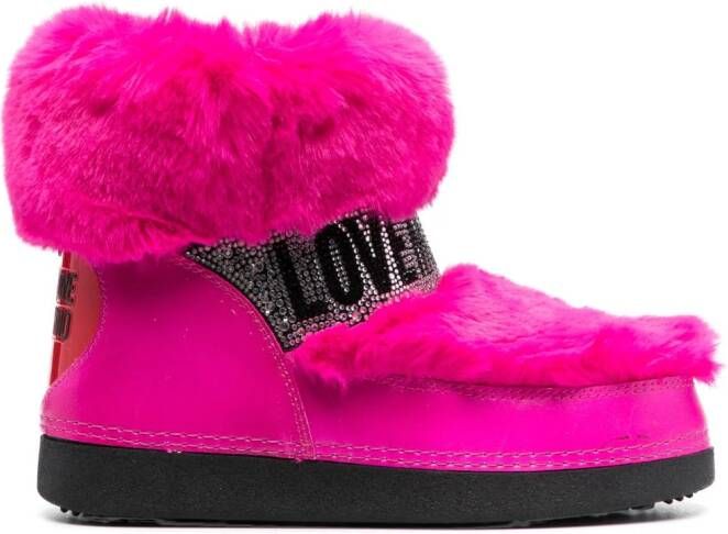 Love Moschino logo-embellished faux-fur snow boots Pink