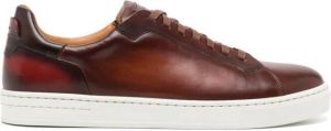 Magnanni leather low-top sneakers Brown