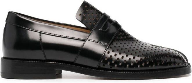 Maison Margiela perforated Tabi loafers Black