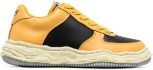 Maison Mihara Yasuhiro Wayne Vintage-Look low-top sneakers Yellow