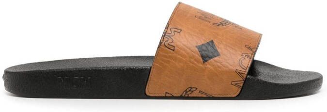 MCM Maxi Visetos leather slides Brown