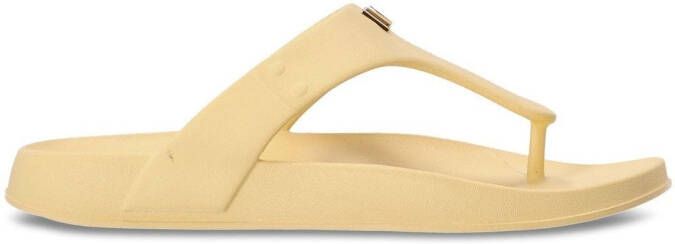 Michael Kors Linsey logo-plaque flip flops Yellow