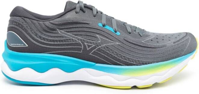 Mizuno Wave Skyrise 4 performance sneakers Grey
