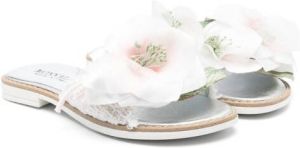 Monnalisa faux-flower slip-on sandals White