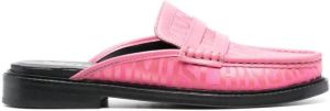 Moschino logo-pattern loafers Pink