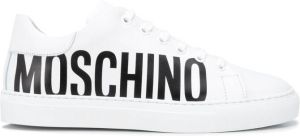 Moschino logo-print low-top sneakers White
