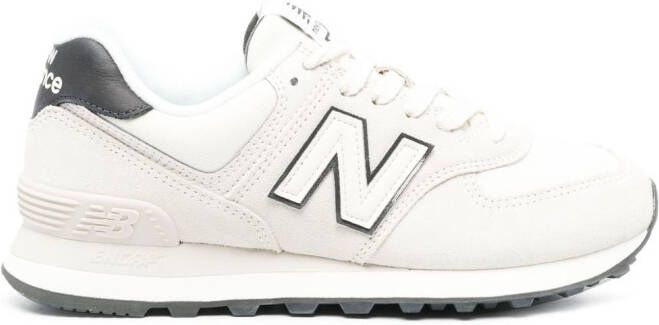 New Balance 2002R low-top leather sneakers Grey
