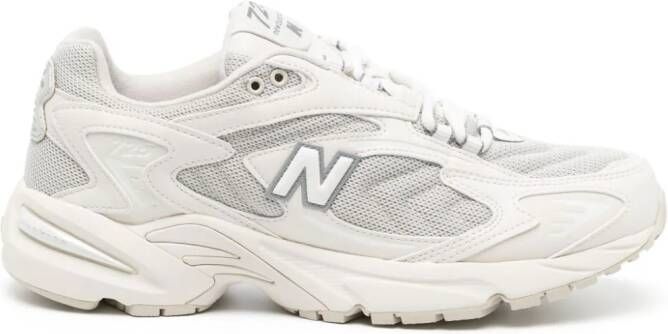 New Balance 725 logo-patch panelled sneakers White