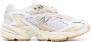 New Balance 725 panelled lace-up sneakers White