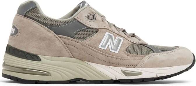 New Balance 991v1 logo-patch sneakers Brown
