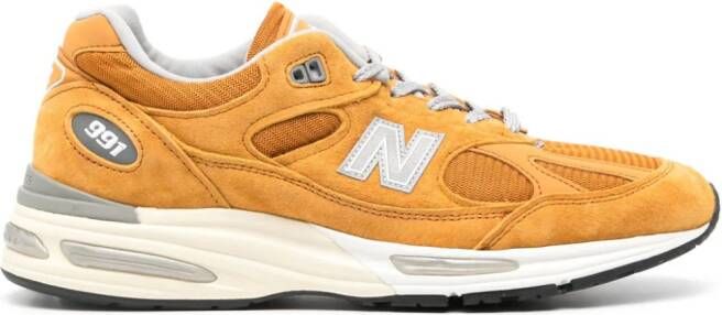 New Balance 991v2 suede sneakers Yellow