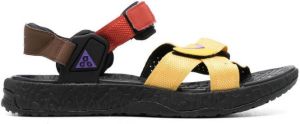 Nike Acg Air Deschutz+ sandals Yellow
