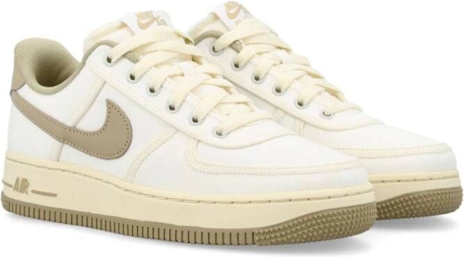Nike Air Force 1 '07 leather sneakers Neutrals