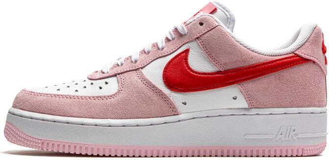 Nike Air Force 1 Low "Valentine's Day Love Letter" sneakers Pink