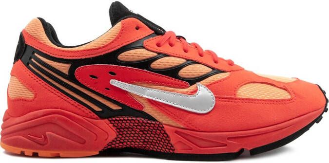 Nike Air Ghost Racer low-top sneakers Red