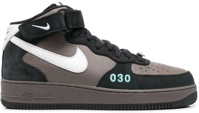 Nike Air Force 1 Low "Hoops Black University Gold" sneakers