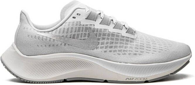 Nike Air Zoom Pegasus 37 "Pure Platinum Metallic Silver" sneakers Grey