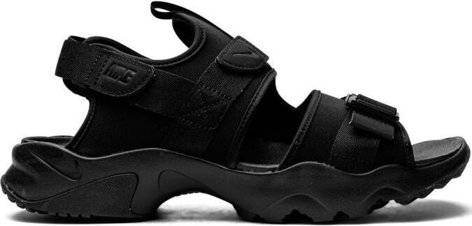 Nike Canyon "Black Black-Black" sandals