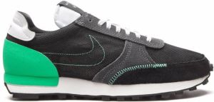 Nike Daybreak low-top sneakers Black