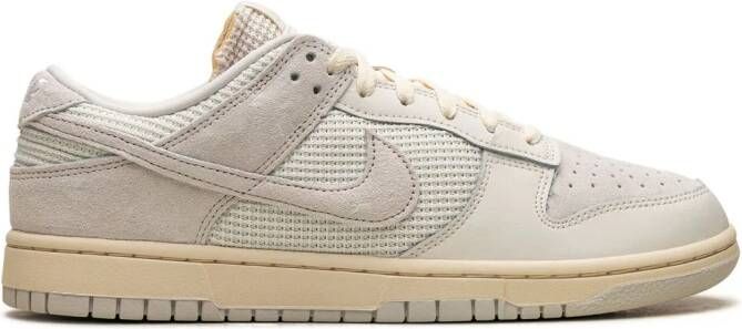 Nike Dunk lace-up sneakers Neutrals
