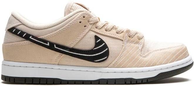 Nike Dunk Low "Albino & Preto Jiu Jitsu" sneakers Neutrals