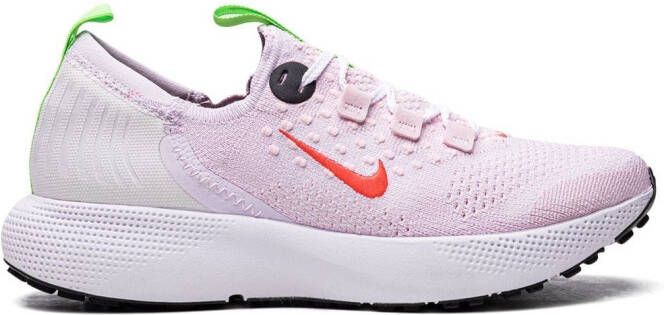 Nike Escape Run Flyknit sneakers Pink