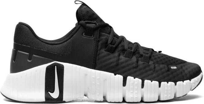 Nike Free Metcon 5 "Black White" sneakers