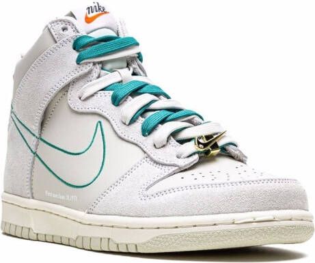 Nike Kids Dunk High SE "First Use Green Noise" sneakers Neutrals