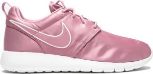 Nike Kids Roshe One sneakers Pink