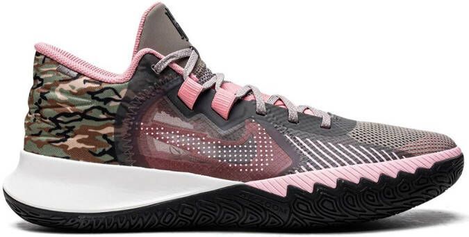 Nike Kyrie Flytrap V low-top sneakers Pink