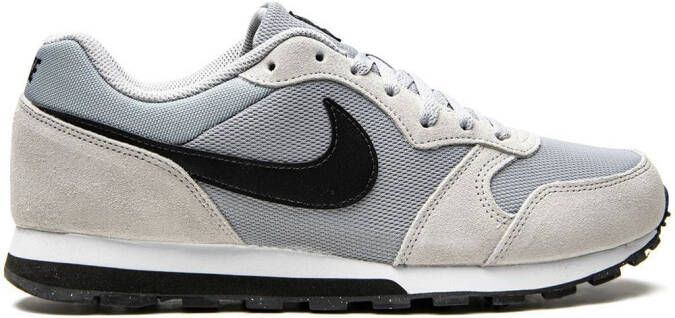 Nike MD Runner 2 lace-up sneakers Grey