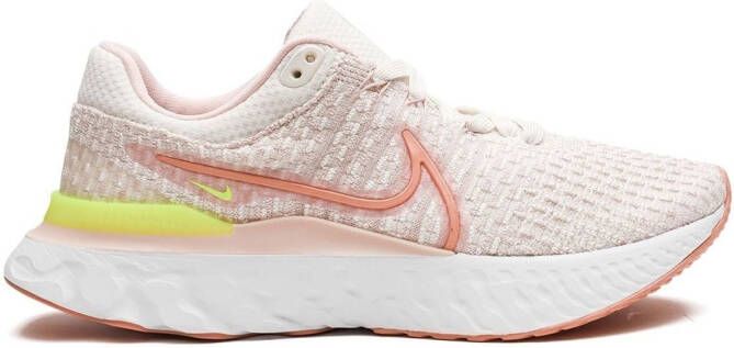 Nike React Infinity Run 3 sneakers Pink