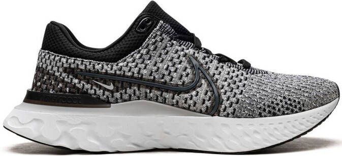 Nike React Infinity Run Flyknit 3 "Black Grey Fog White Dark Smok" sneakers